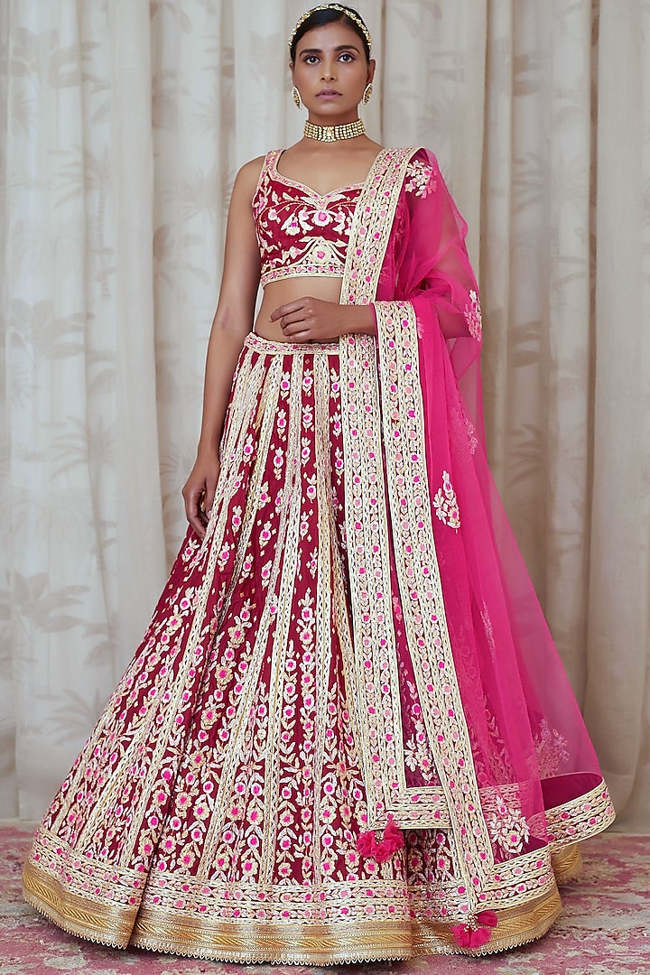 Maroon Embroidered Lehenga Set by Shyam Narayan Prasad