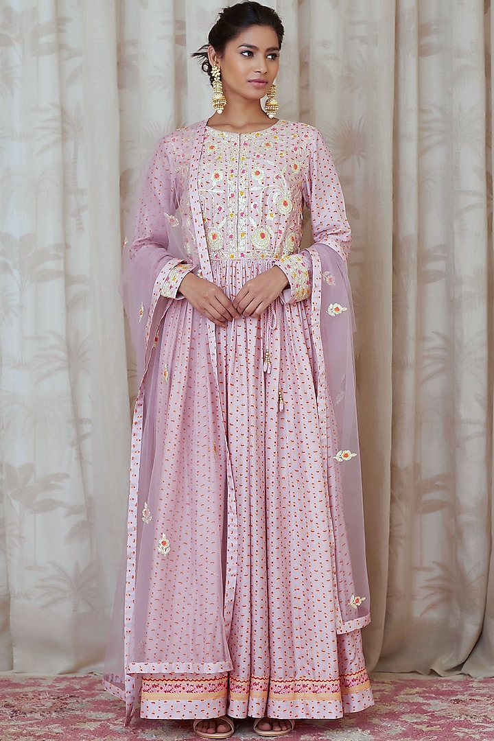 Lavender Embroidered Party Wear Anarkali Set by Shyam Narayan Prasad at Pernia's Pop Up Shop