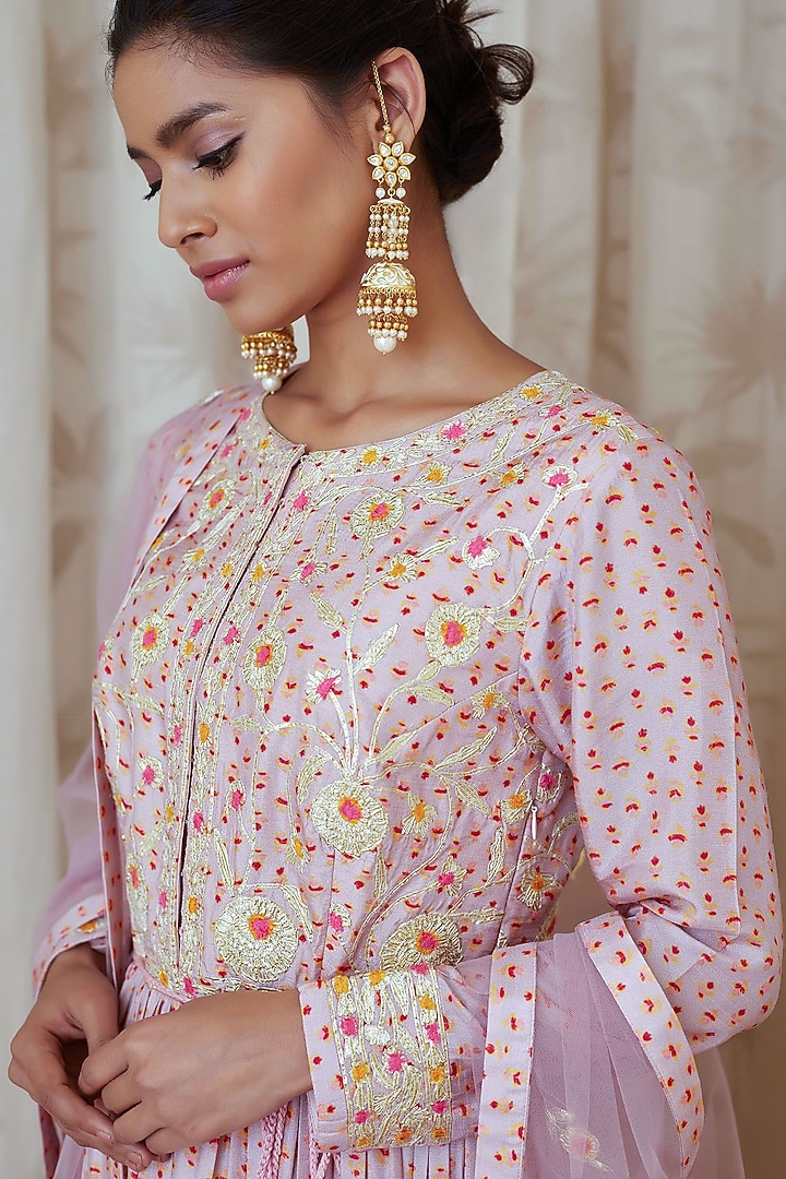 Lavender Embroidered Party Wear Anarkali Set by Shyam Narayan Prasad at Pernia's Pop Up Shop