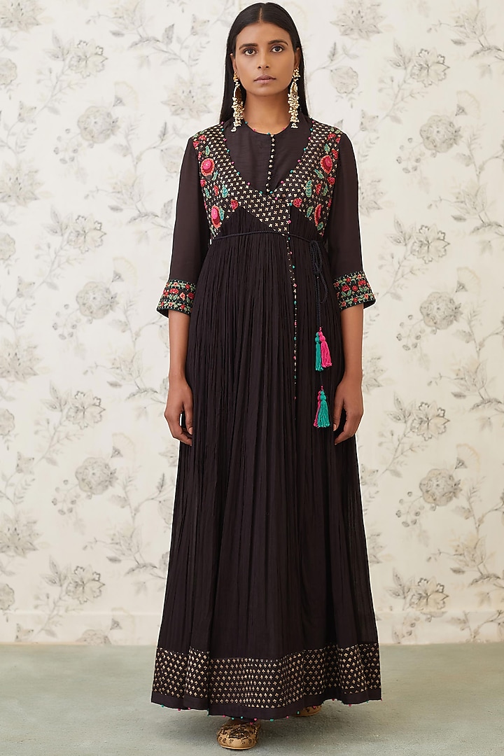 Black Embroidered Angrakha Kurta Set Design by Shyam Narayan Prasad at ...