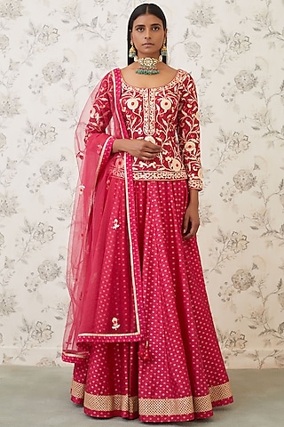 Magenta Maroon Embroidered Lehenga Set by Shyam Narayan Prasad