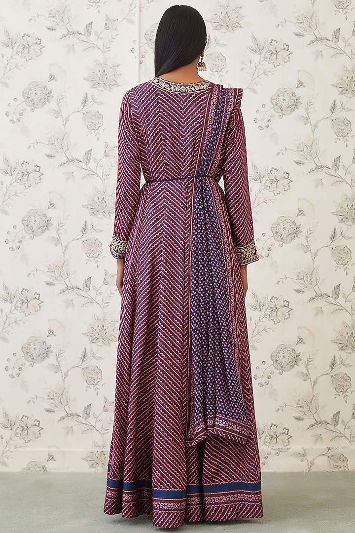 Blue Embroidered Wedding Anarkali Set by Shyam Narayan Prasad at Pernia's Pop Up Shop