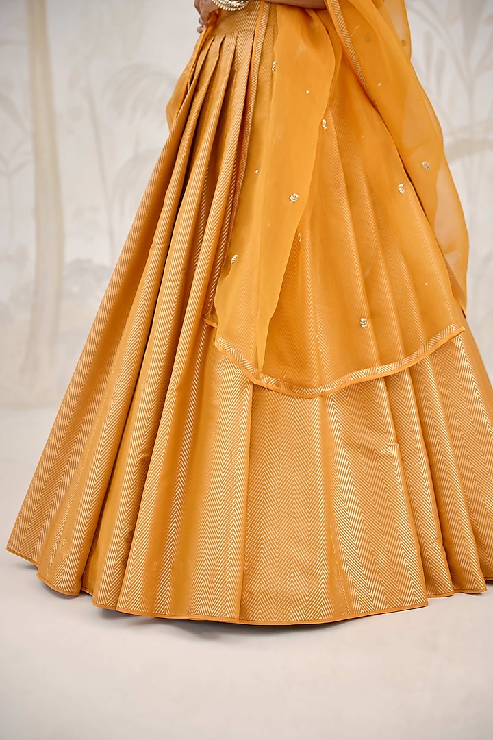 Mustard Yellow Banarasi Silk Brocade Pleated Wedding Lehenga Set by Shyam Narayan Prasad at Pernia's Pop Up Shop