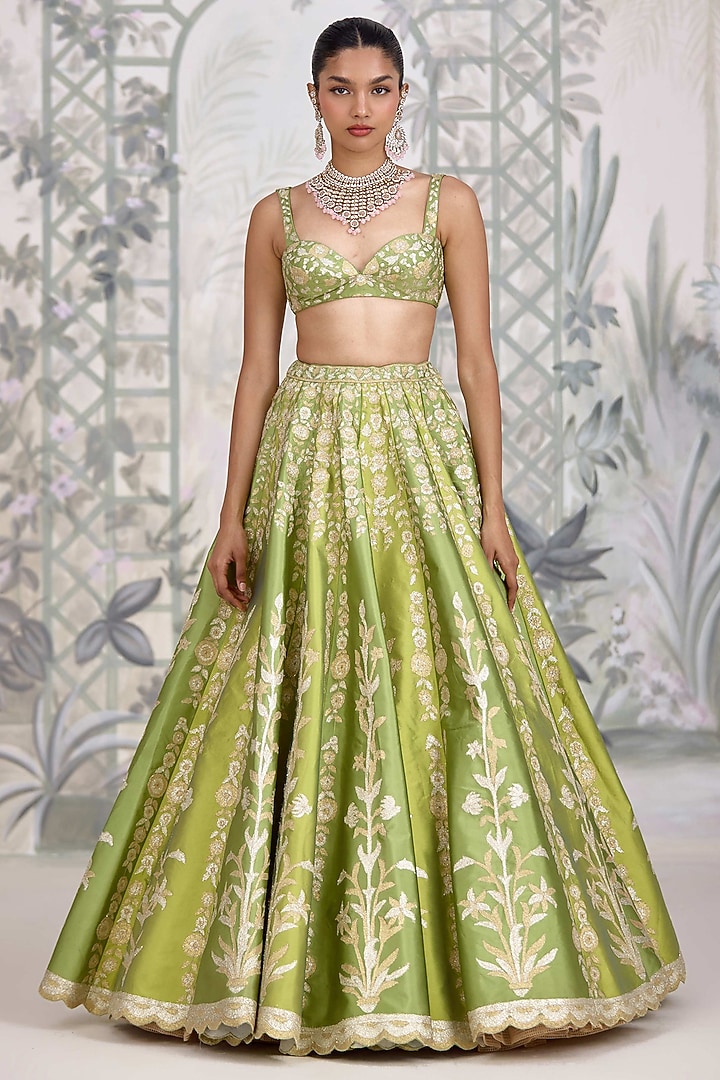 Green Raw Silk Applique Thread Embroidered Wedding Lehenga Set by Shyam Narayan Prasad at Pernia's Pop Up Shop