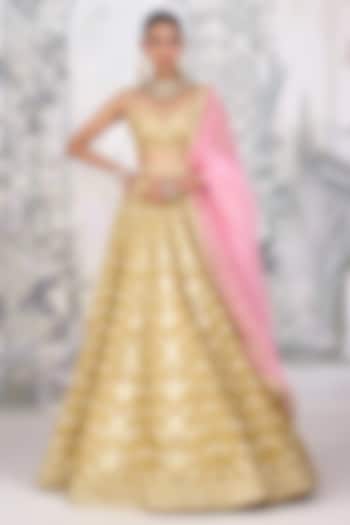 Yellow Raw Silk Applique Thread Embroidered Wedding Lehenga Set by Shyam Narayan Prasad at Pernia's Pop Up Shop