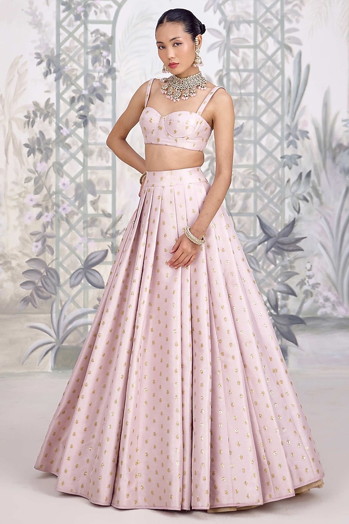 Lavender Mist Banarasi Silk Brocade Pleated Wedding Lehenga Set by Shyam Narayan Prasad at Pernia's Pop Up Shop