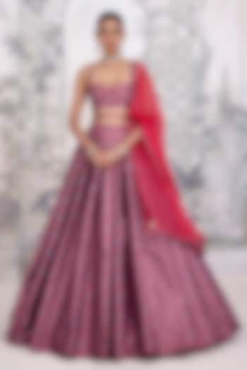 Red-Brown Banarasi Silk Brocade Pleated Wedding Lehenga Set by Shyam Narayan Prasad at Pernia's Pop Up Shop