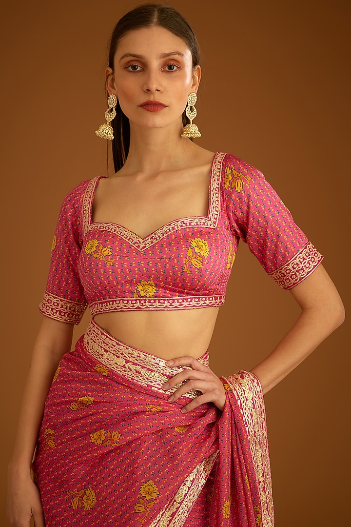 Fuchsia Pink Flat Chiffon Printed Wedding Saree Set by Shyam Narayan Prasad at Pernia's Pop Up Shop