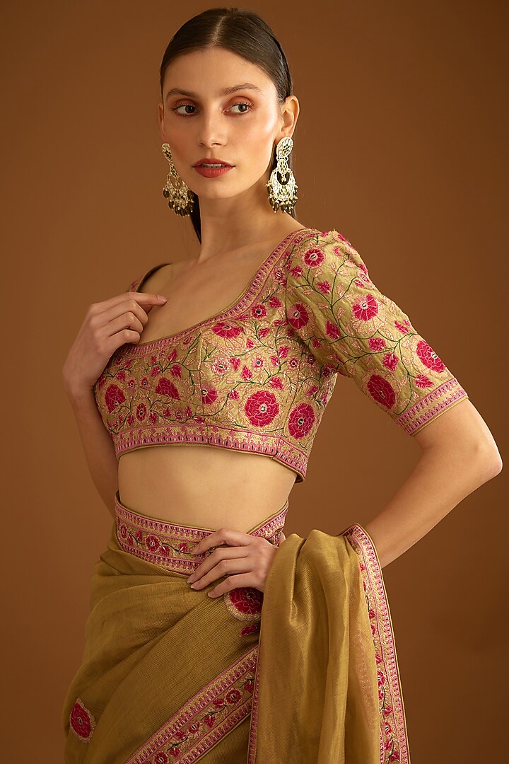 Mustard Gold Chanderi Silk Embroidered Wedding Saree Set by Shyam Narayan Prasad at Pernia's Pop Up Shop