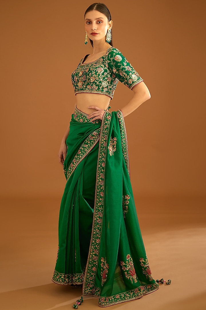 Alpine Green Silk Chanderi Embroidered Wedding Saree Set by Shyam Narayan Prasad at Pernia's Pop Up Shop