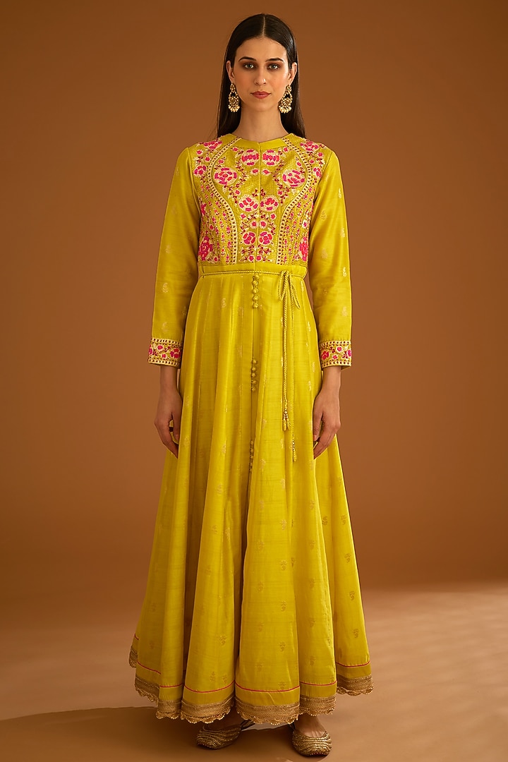 Lime Modal Satin & Chanderi Jacquard Embroidered Wedding Anarkali Set by Shyam Narayan Prasad at Pernia's Pop Up Shop