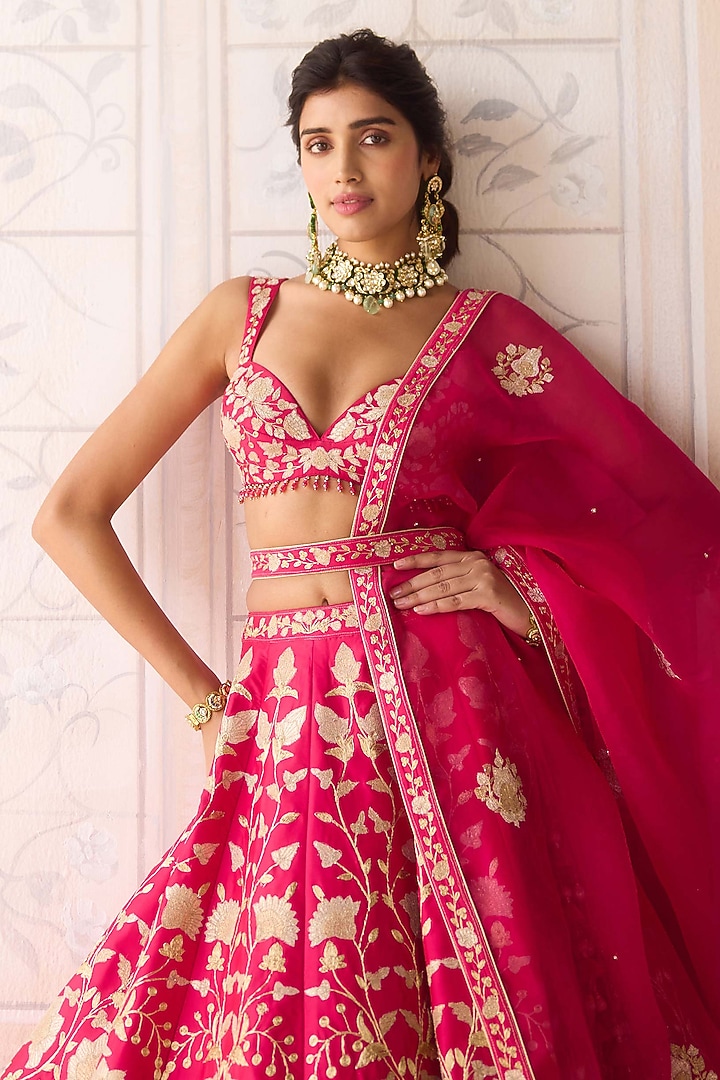 Carmine Rose Pink Raw Silk Applique Embroidered Wedding Lehenga Set by Shyam Narayan Prasad at Pernia's Pop Up Shop