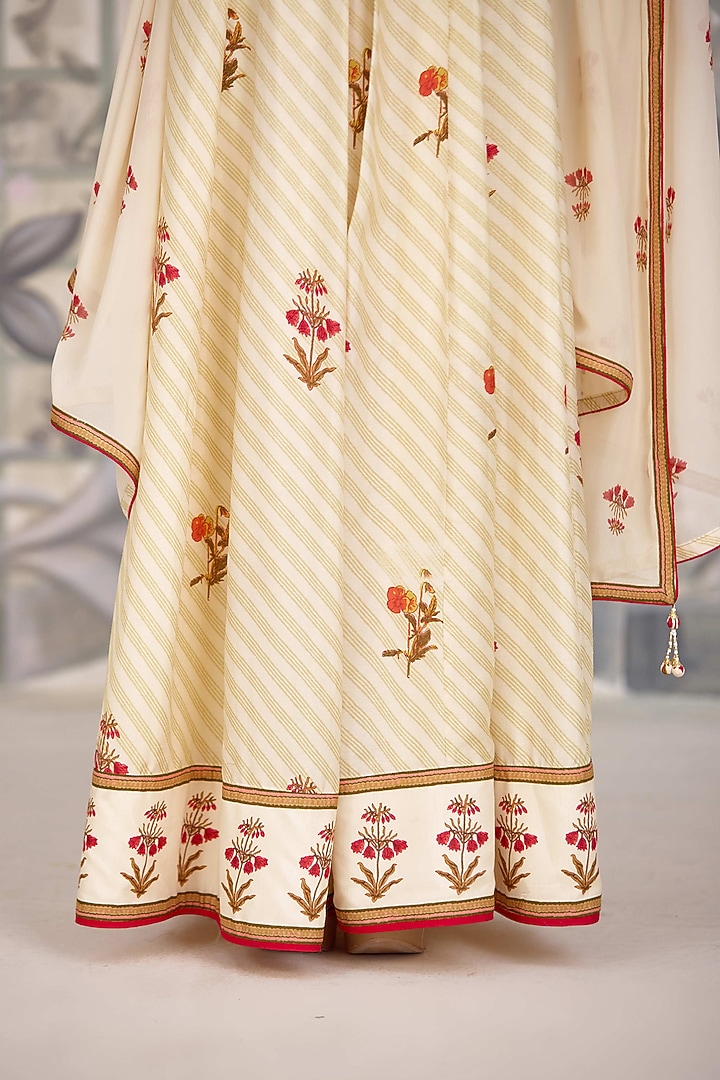 Ivory Silk Georgette Embroidered & Printed Party Wear Anarkali Set by Shyam Narayan Prasad at Pernia's Pop Up Shop