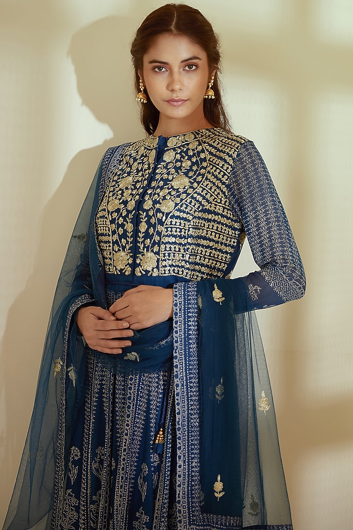 Navy Blue Embroidered & Printed Wedding Anarkali Set by Shyam Narayan Prasad at Pernia's Pop Up Shop