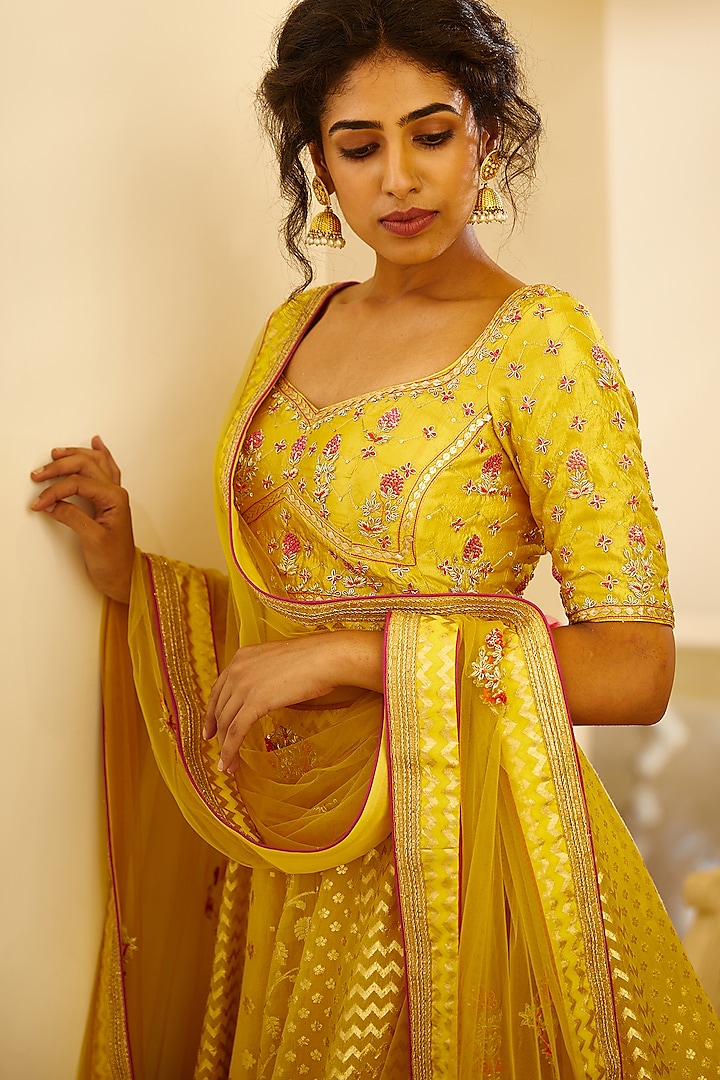 Mustard Yellow Embroidered Wedding Lehenga Set by Shyam Narayan Prasad at Pernia's Pop Up Shop