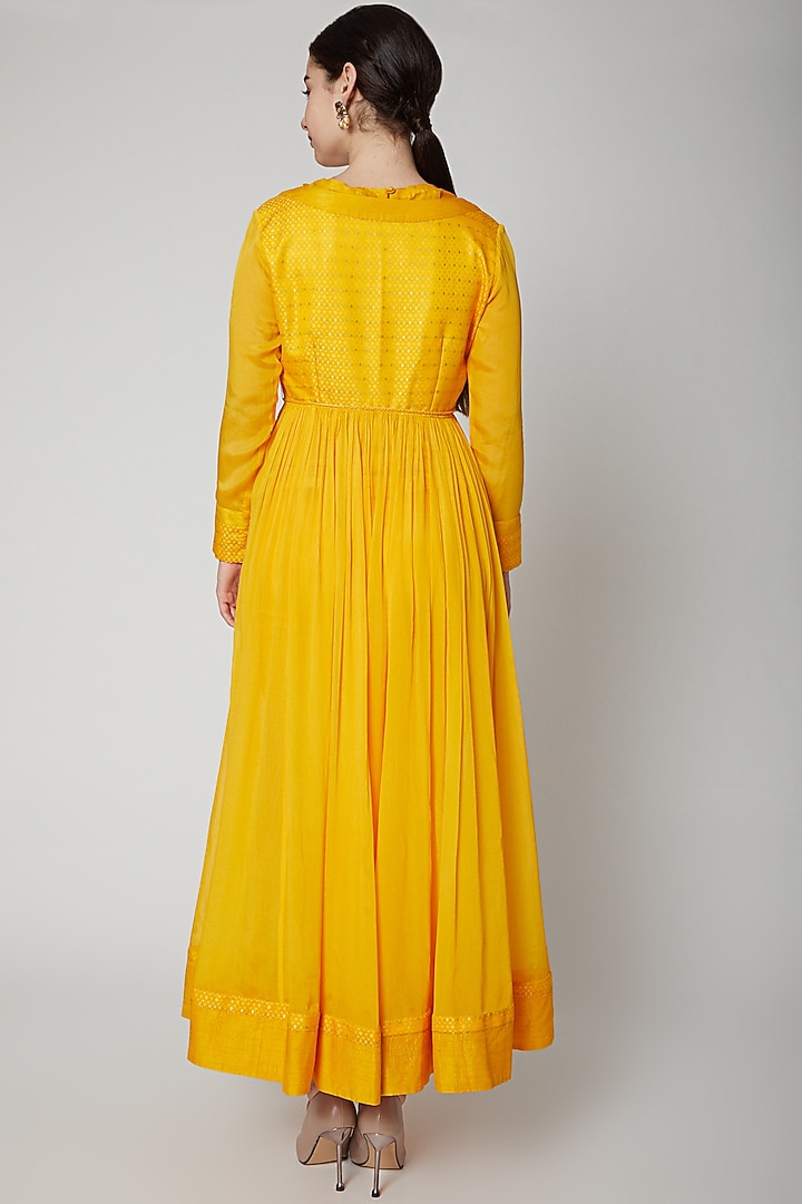 Yellow Brocade Angrakha Set by Shyam Narayan Prasad at Pernia's Pop Up Shop
