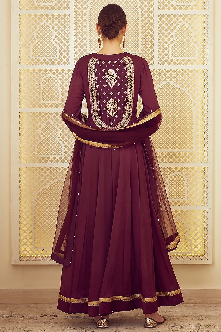 Wine Embroidered Wedding Anarkali Set by Shyam Narayan Prasad at Pernia's Pop Up Shop