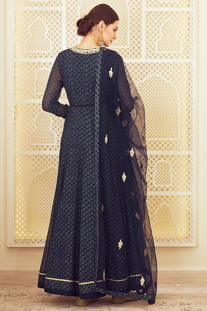 Navy Blue Embroidered & Printed Wedding Anarkali Set by Shyam Narayan Prasad at Pernia's Pop Up Shop