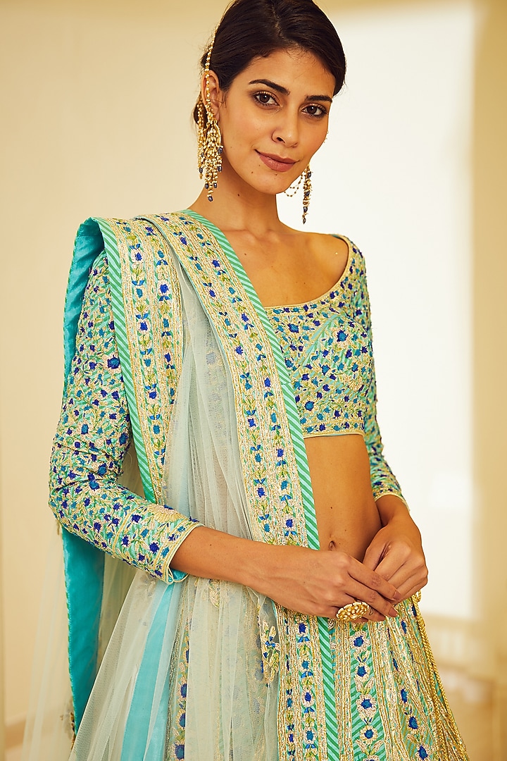 Blue Embroidered Wedding Lehenga Set by Shyam Narayan Prasad at Pernia's Pop Up Shop