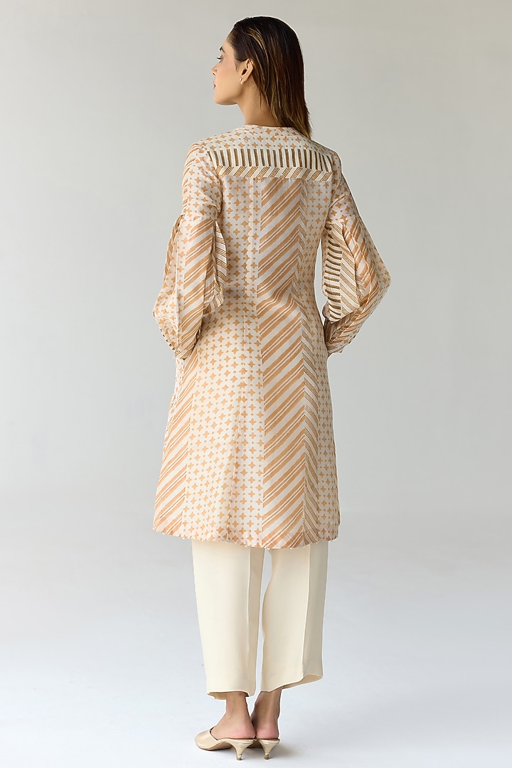 Almond White Chanderi Hand Block Printed & Embroidered Kurta Set by Shyam Narayan Prasad at Pernia's Pop Up Shop