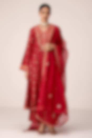 Maroon Silk Brocade Thread Embroidered Flared Kurta Set by Shyam Narayan Prasad at Pernia's Pop Up Shop