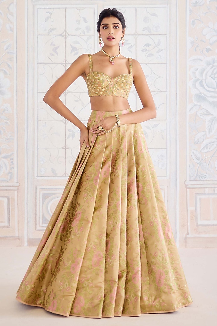 Gold Brocade Zardosi Embroidered Wedding Lehenga Set by Shyam Narayan Prasad at Pernia's Pop Up Shop