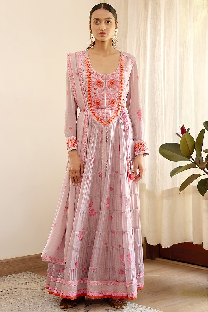 Lavender Embroidered Anarkali Set by Shyam Narayan Prasad