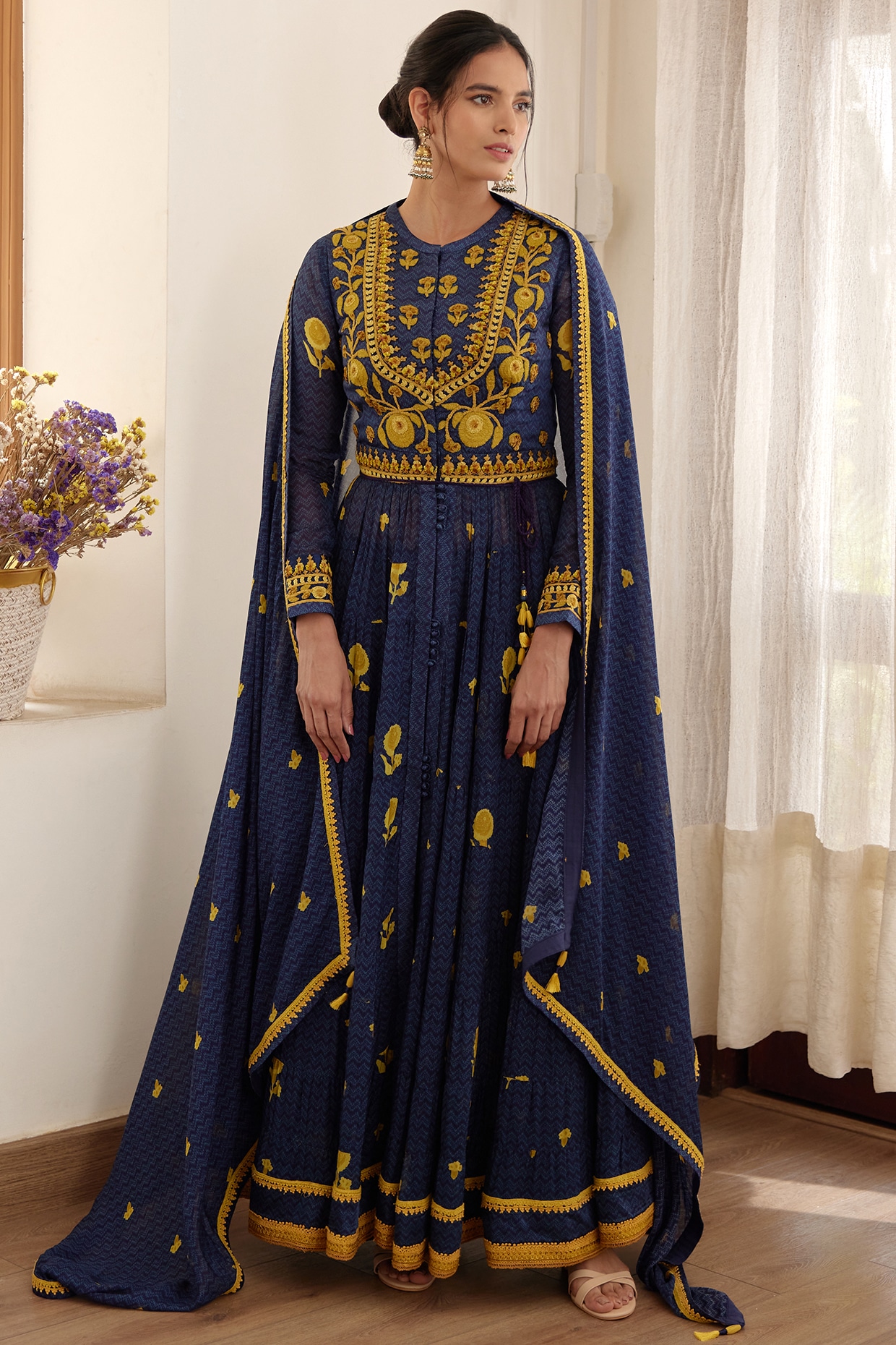 Buy Pinkkart Pakistani Velvet Embroidery Women Bridal Anarkali Gown Suit  Party Eid Festive Dress 5298 (Maroon) at Amazon.in