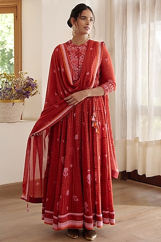 Maroon Embroidered Anarkali Set by Shyam Narayan Prasad