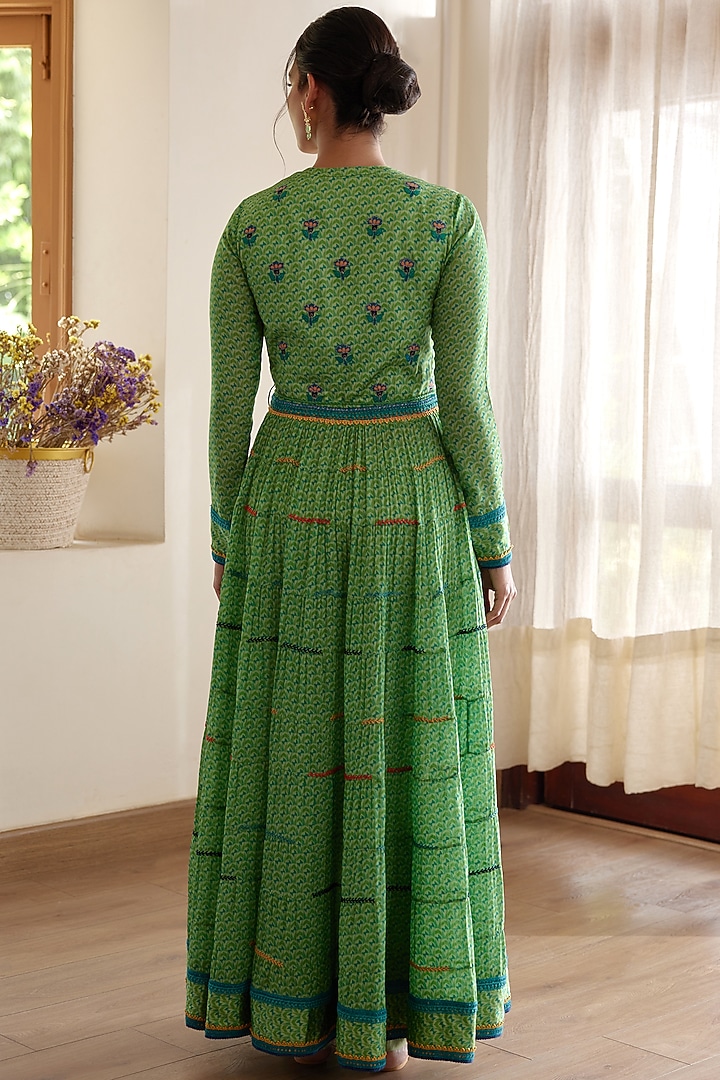 Green Embroidered Wedding Anarkali Set by Shyam Narayan Prasad at Pernia's Pop Up Shop