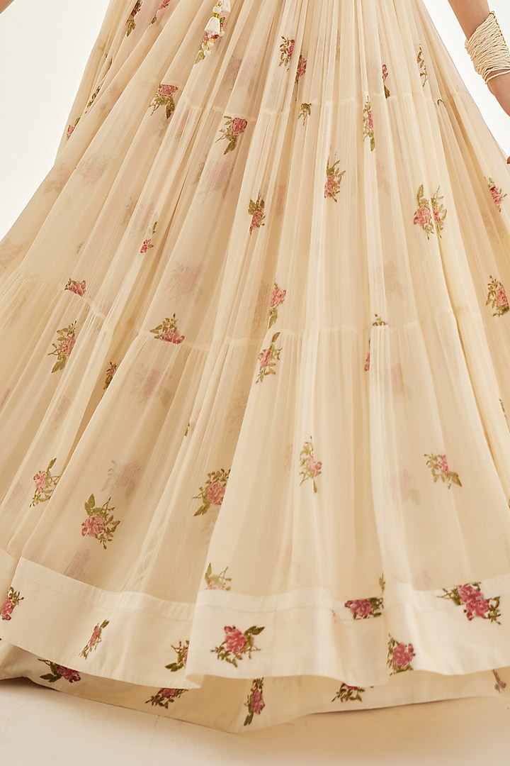Papyrus White Printed & Embroidered Angrakha Set by Shyam Narayan Prasad at Pernia's Pop Up Shop