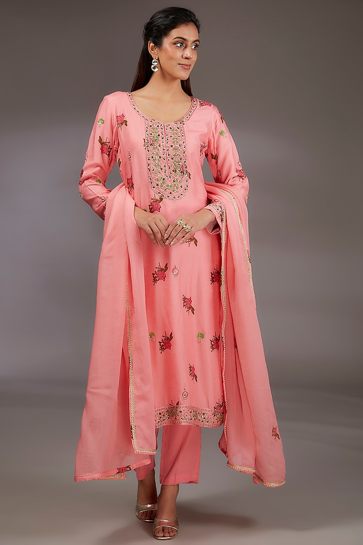 Pink Chanderi Handblock Printed & Zardosi Embroidered Kurta Set by Shyam Narayan Prasad at Pernia's Pop Up Shop