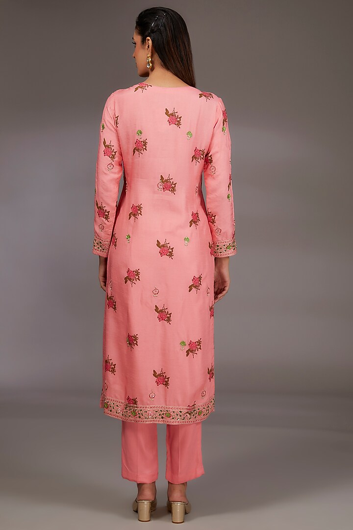 Pink Chanderi Handblock Printed & Zardosi Embroidered Kurta Set by Shyam Narayan Prasad at Pernia's Pop Up Shop