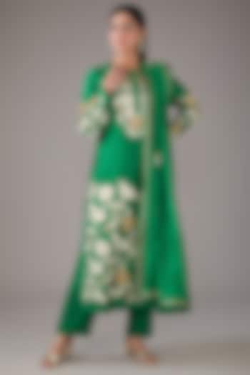 Green Silk Chanderi Applique Embroidered Kurta Set by Shyam Narayan Prasad at Pernia's Pop Up Shop