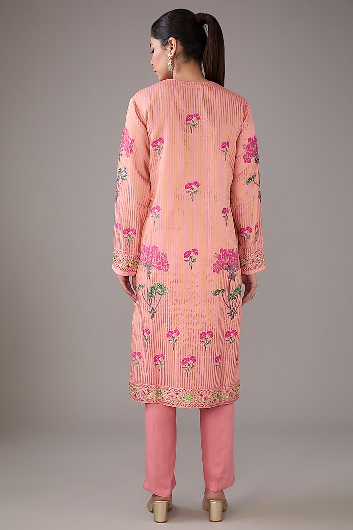 Peach Silk Chanderi Hand-Block Printed & Zardosi Embroidered Kurta Set by Shyam Narayan Prasad at Pernia's Pop Up Shop