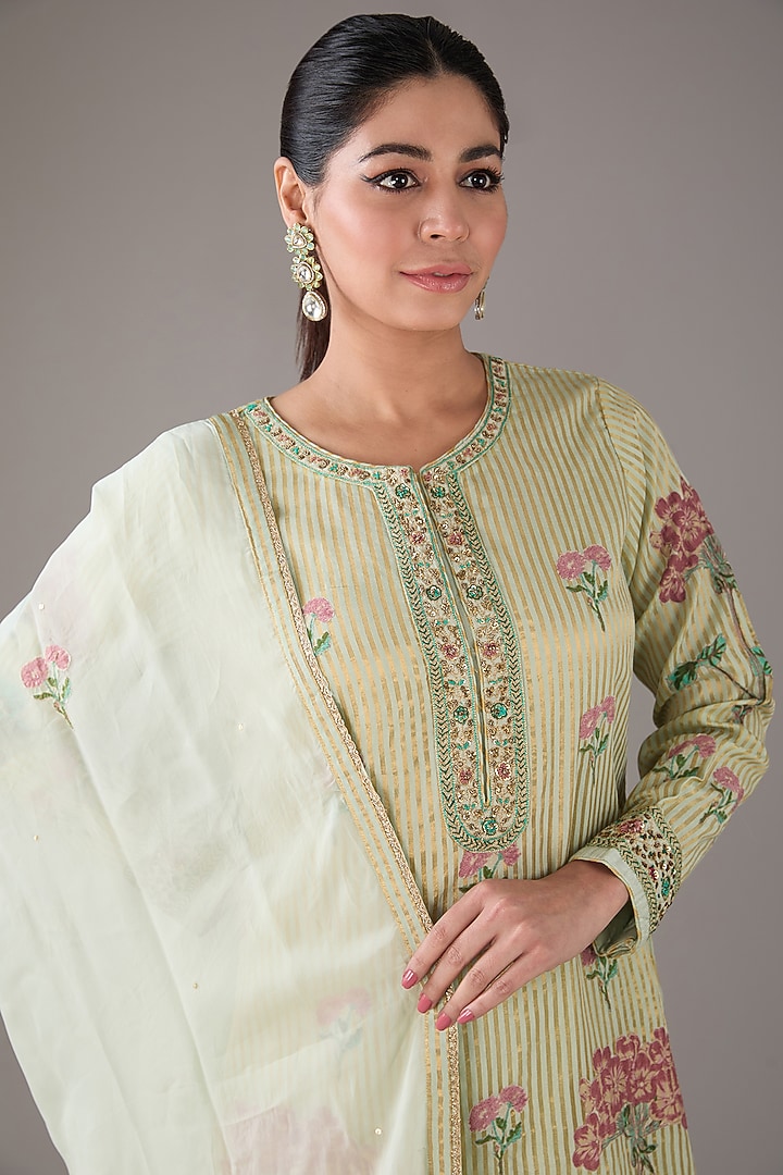 Mint Silk Chanderi Hand-Block Printed & Zardosi Embroidered Kurta Set by Shyam Narayan Prasad at Pernia's Pop Up Shop