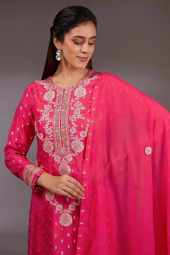 Pink Silk Brocade Zardosi Embroidered Kurta Set by Shyam Narayan Prasad at Pernia's Pop Up Shop