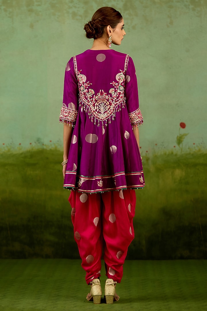 Purple Silk Brocade Gota Embroidered Kurta Set by Shyam Narayan Prasad at Pernia's Pop Up Shop