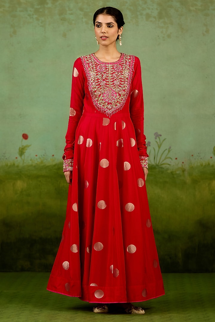 Red Silk Brocade Hand Embroidered Wedding Anarkali Set by Shyam Narayan Prasad at Pernia's Pop Up Shop