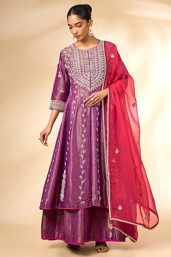 Purple Wine Banarasi Brocade Wedding Anarkali Set by Shyam Narayan Prasad at Pernia's Pop Up Shop