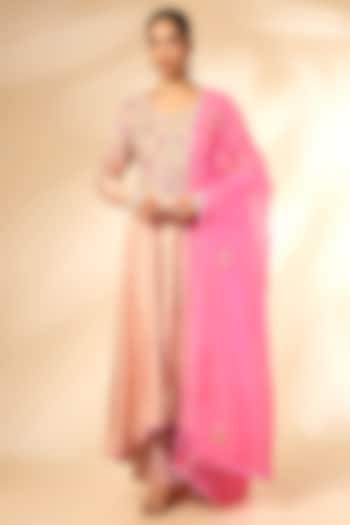 Shell Pink Banarasi Brocade Wedding Anarkali Set by Shyam Narayan Prasad at Pernia's Pop Up Shop