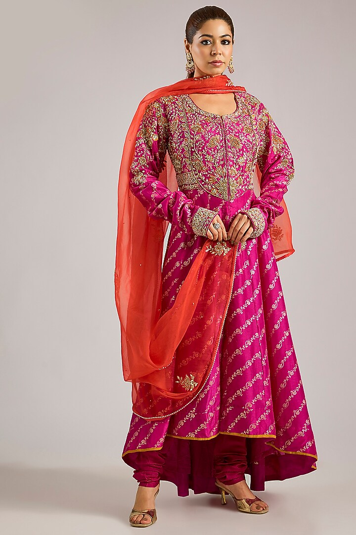 Rose Violet Banarasi Brocade Zardosi Embroidered Wedding Anarkali Set by Shyam Narayan Prasad at Pernia's Pop Up Shop