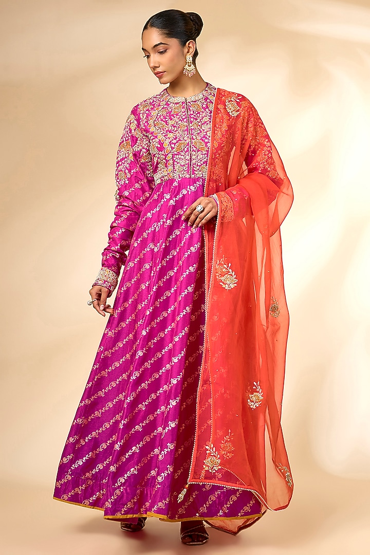 Rose Violet Banarasi Brocade Wedding Anarkali Set by Shyam Narayan Prasad at Pernia's Pop Up Shop
