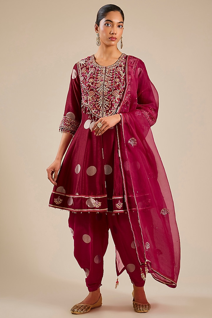 Maroon Silk Brocade Dhoti Set by Shyam Narayan Prasad at Pernia's Pop Up Shop