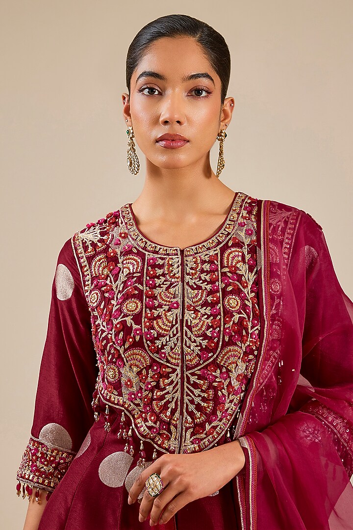 Maroon Silk Brocade Dhoti Set by Shyam Narayan Prasad at Pernia's Pop Up Shop