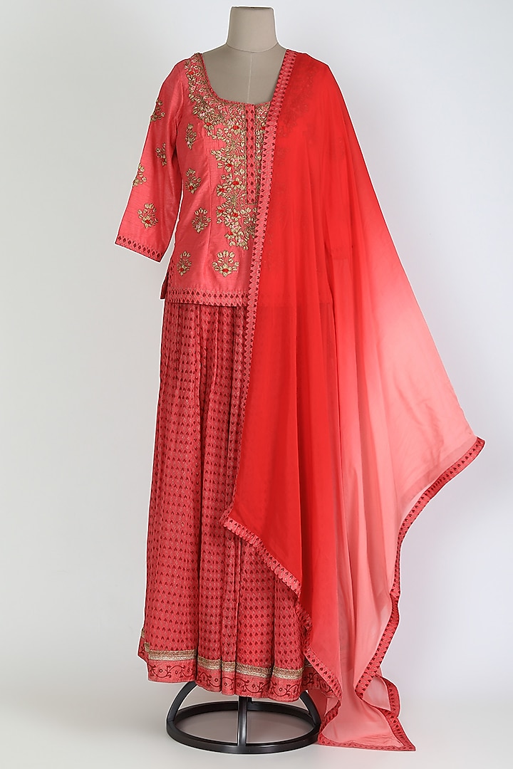 Coral Pink Embroidered Skirt Set by Shyam Narayan Prasad