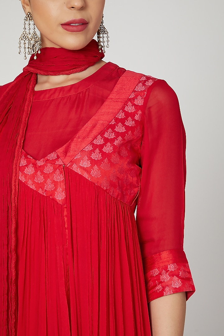 Red Brocade Angrakha Kurta Set by Shyam Narayan Prasad at Pernia's Pop Up Shop
