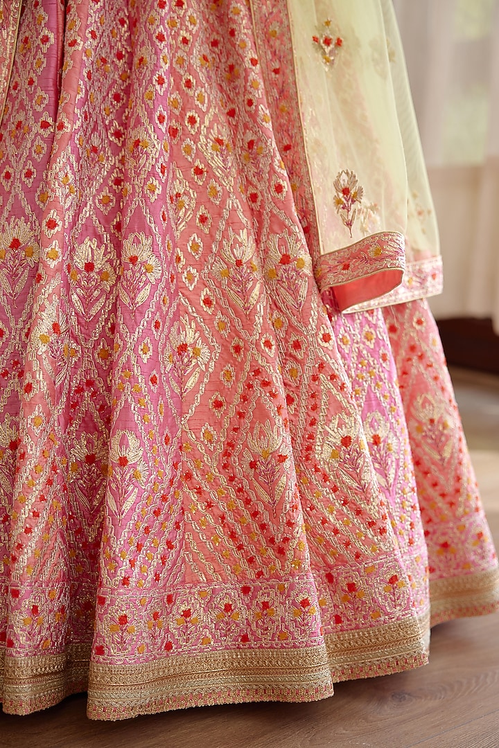 Coral Pink Embroidered Wedding Lehenga Set by Shyam Narayan Prasad at Pernia's Pop Up Shop