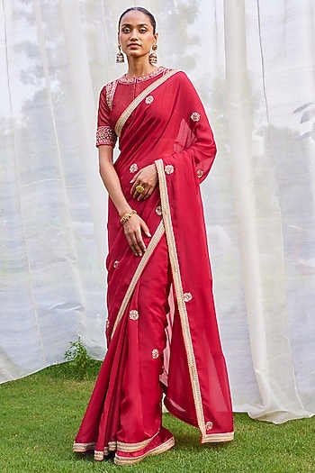 Red Maroon Embroidered Wedding Saree Set by Shyam Narayan Prasad at Pernia's Pop Up Shop