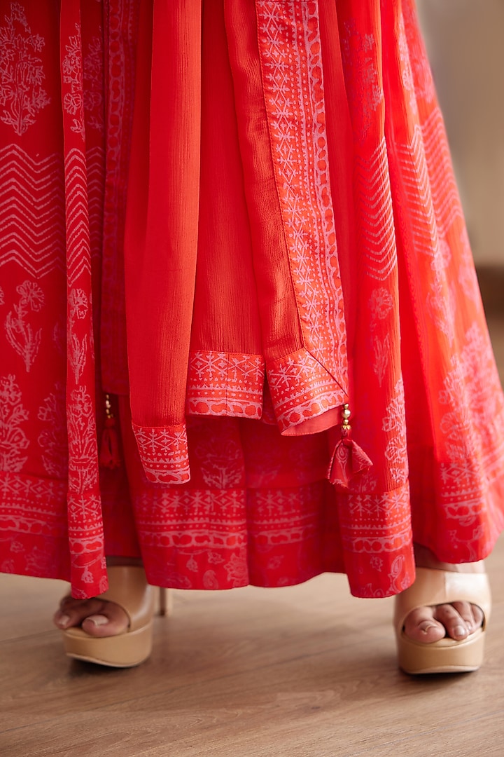 Red Block Printed Wedding Anarkali Set by Shyam Narayan Prasad at Pernia's Pop Up Shop